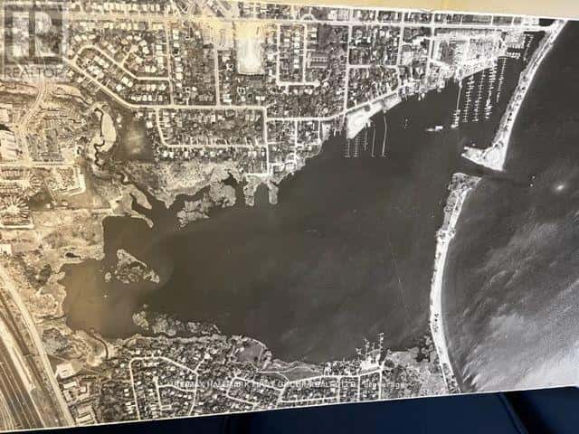 600 LIVERPOOL ROAD W — Pickering (Bay Ridges), Ontario - Photo 3 of 18