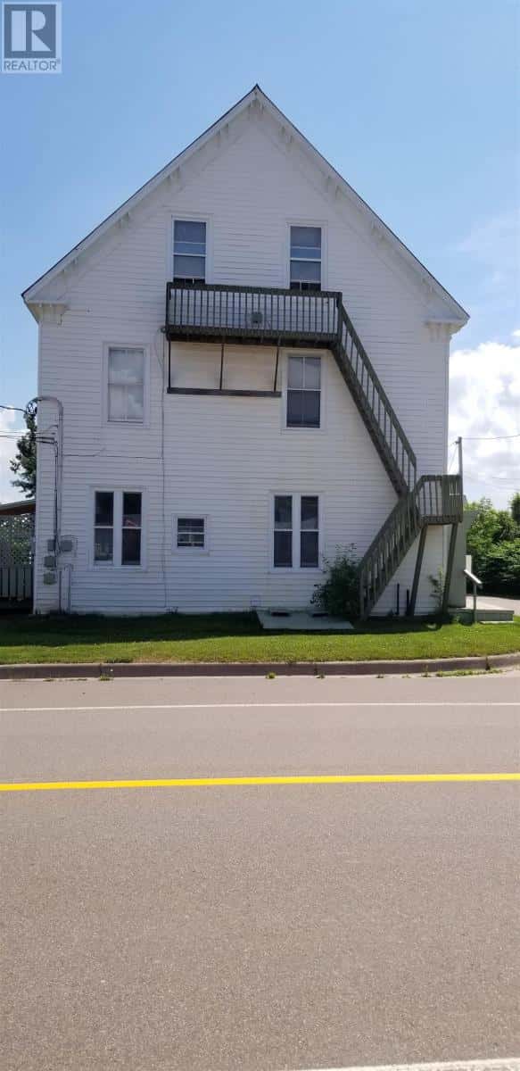 2 Wood Lane — Georgetown, Prince Edward Island - Photo 4 of 17