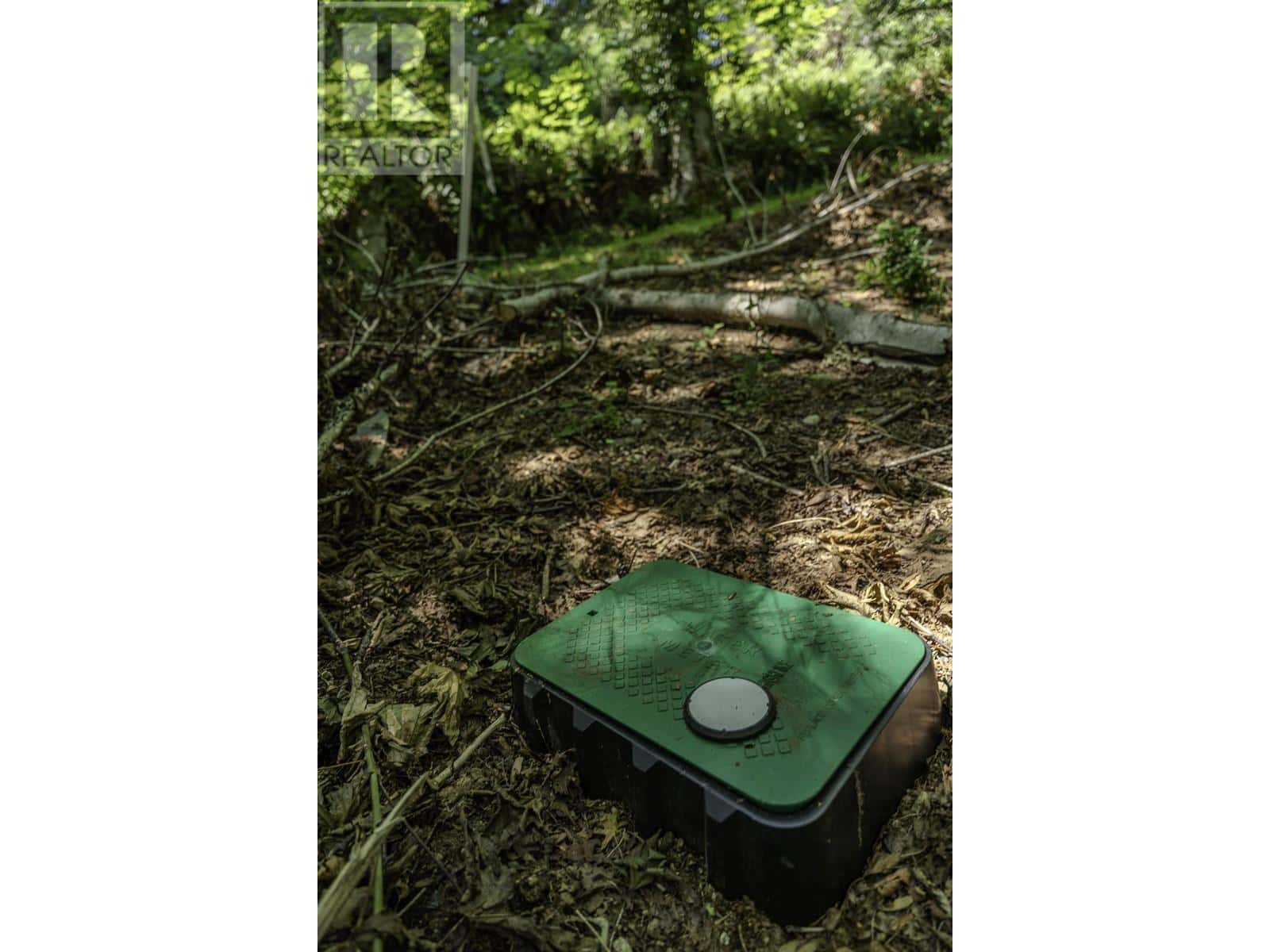 12882 STONE ROAD — Pender Harbour, British Columbia - Photo 5 of 40