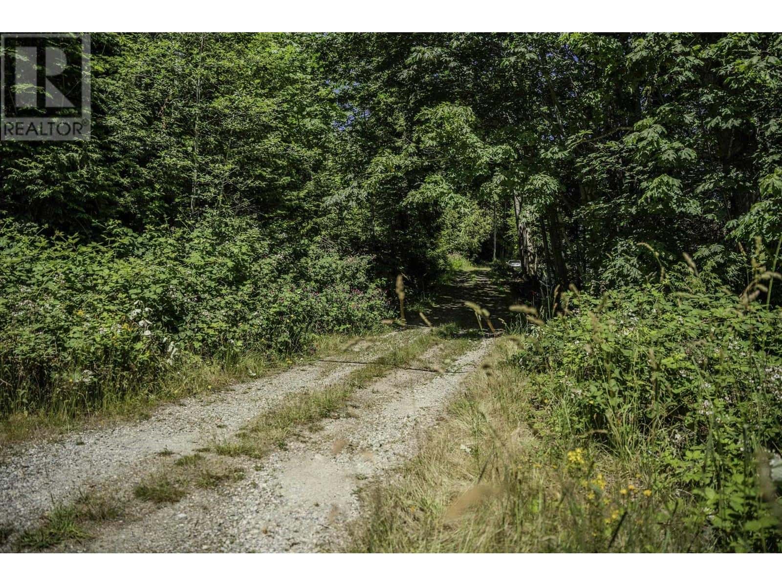 12882 STONE ROAD — Pender Harbour, British Columbia - Photo 3 of 40