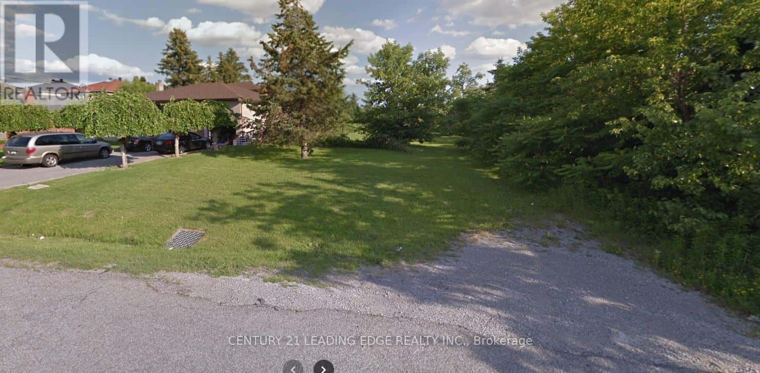 267 OLD SIXTEENTH AVENUE — Richmond Hill (Doncrest), Ontario - Photo 3 of 3