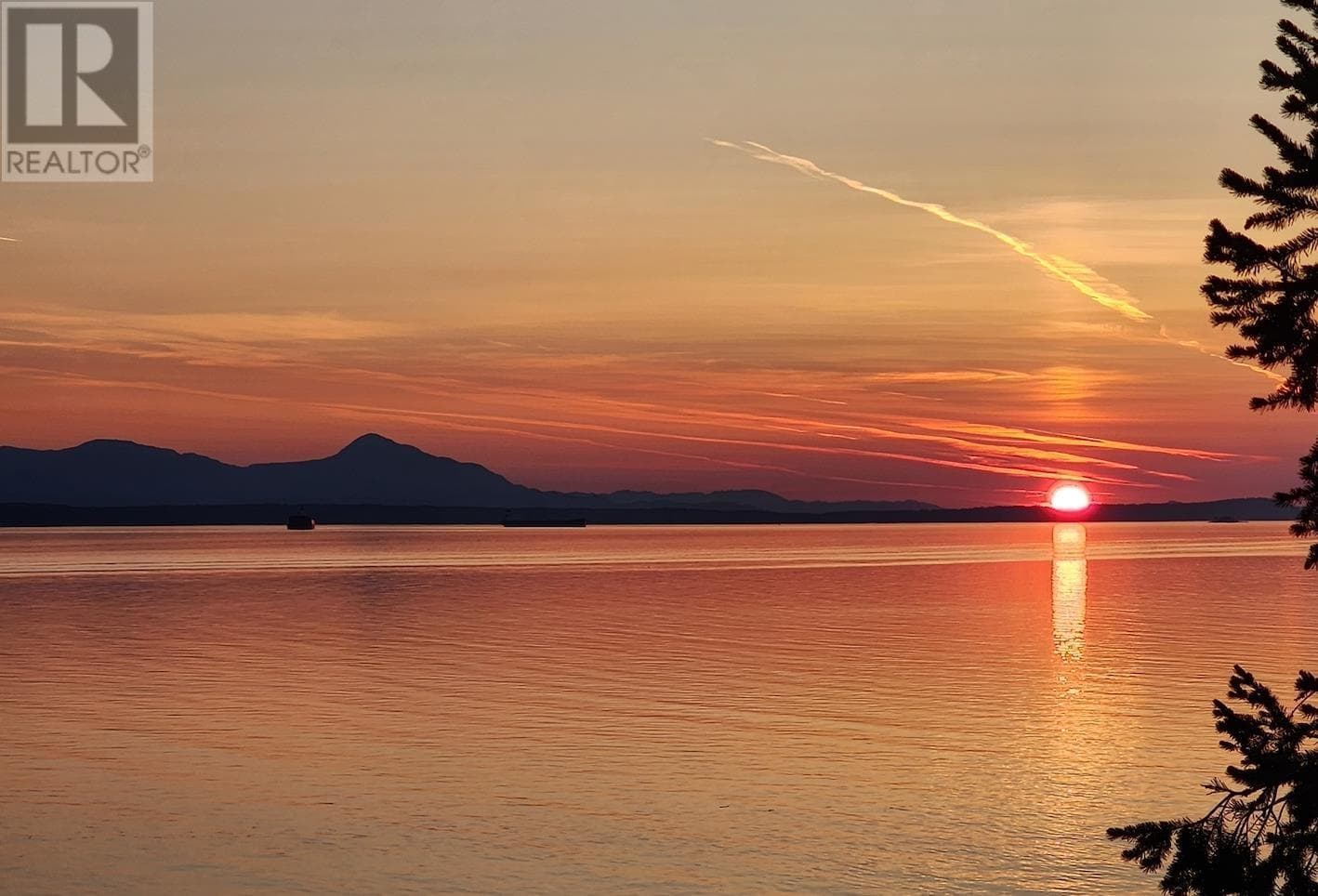 315 DEACON LANE — Galiano Island, British Columbia - Main photo