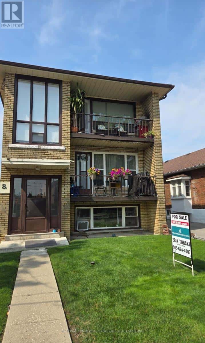 8A NINETEENTH STREET — Toronto (New Toronto), Ontario - Photo 2 of 6