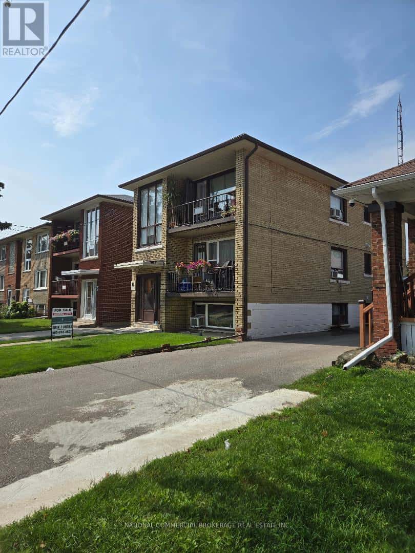 8A NINETEENTH STREET — Toronto (New Toronto), Ontario - Photo 3 of 6