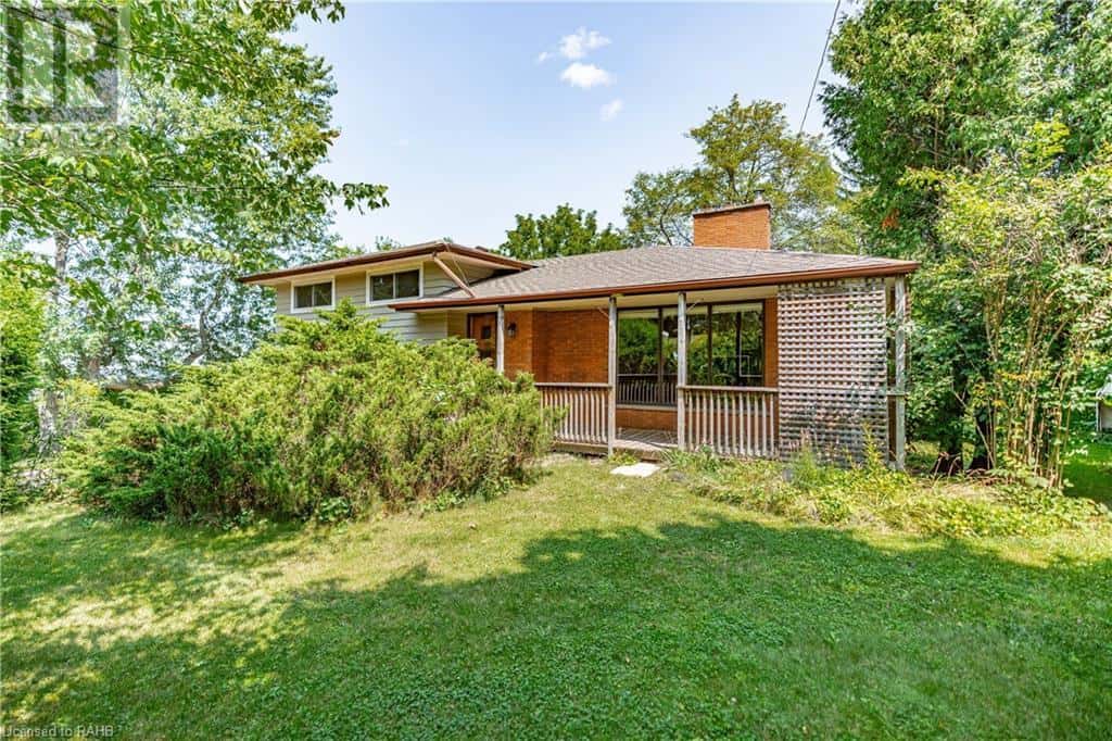 1352 CENTRE Road — Carlisle, Ontario - Photo 3 of 50