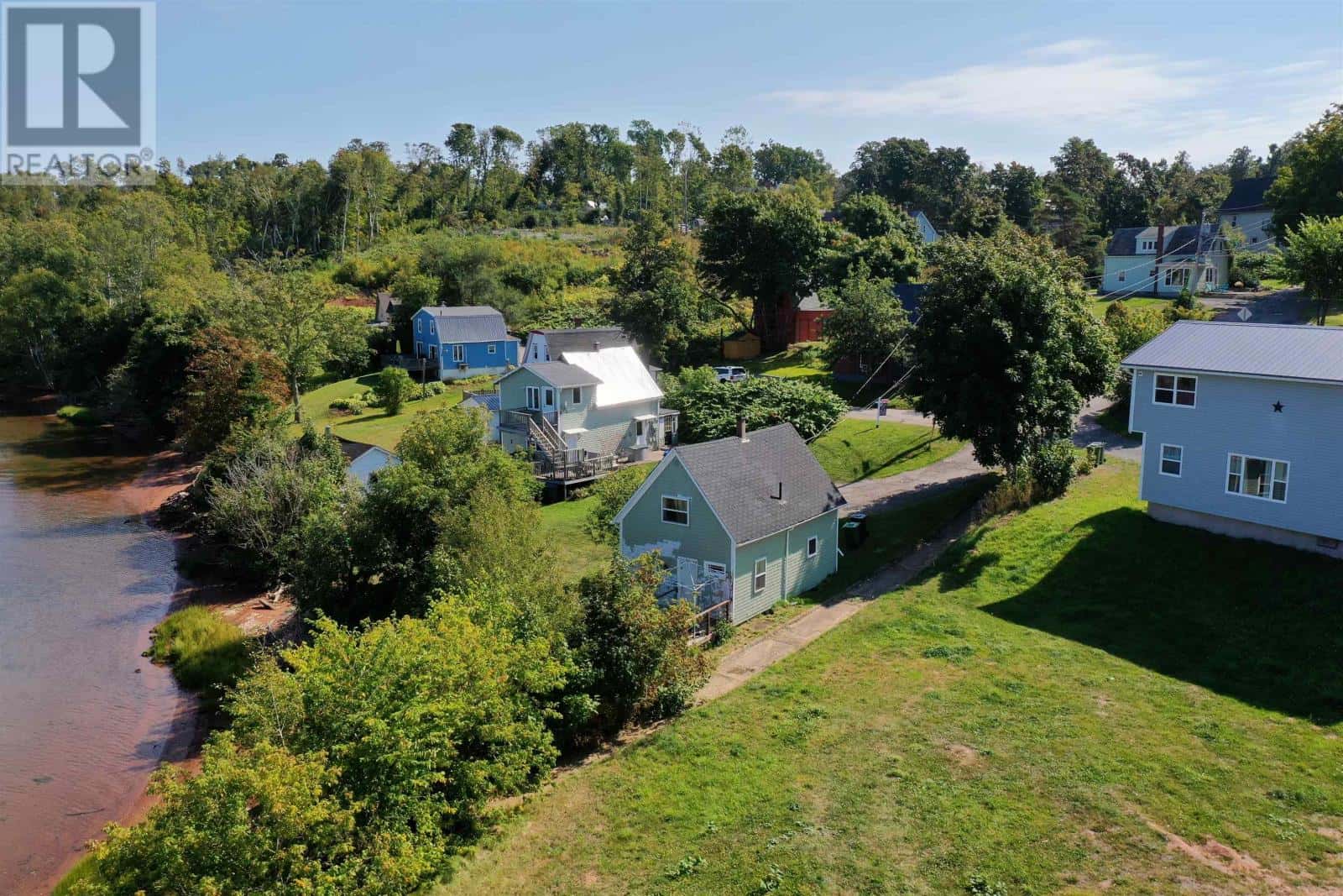 242 Locust Street — Montague, Prince Edward Island - Photo 4 of 22