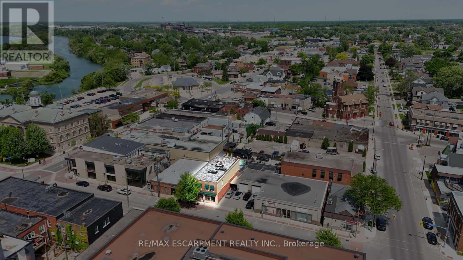 24 CROSS STREET — Welland (Welland Downtown), Ontario - Photo 3 of 40