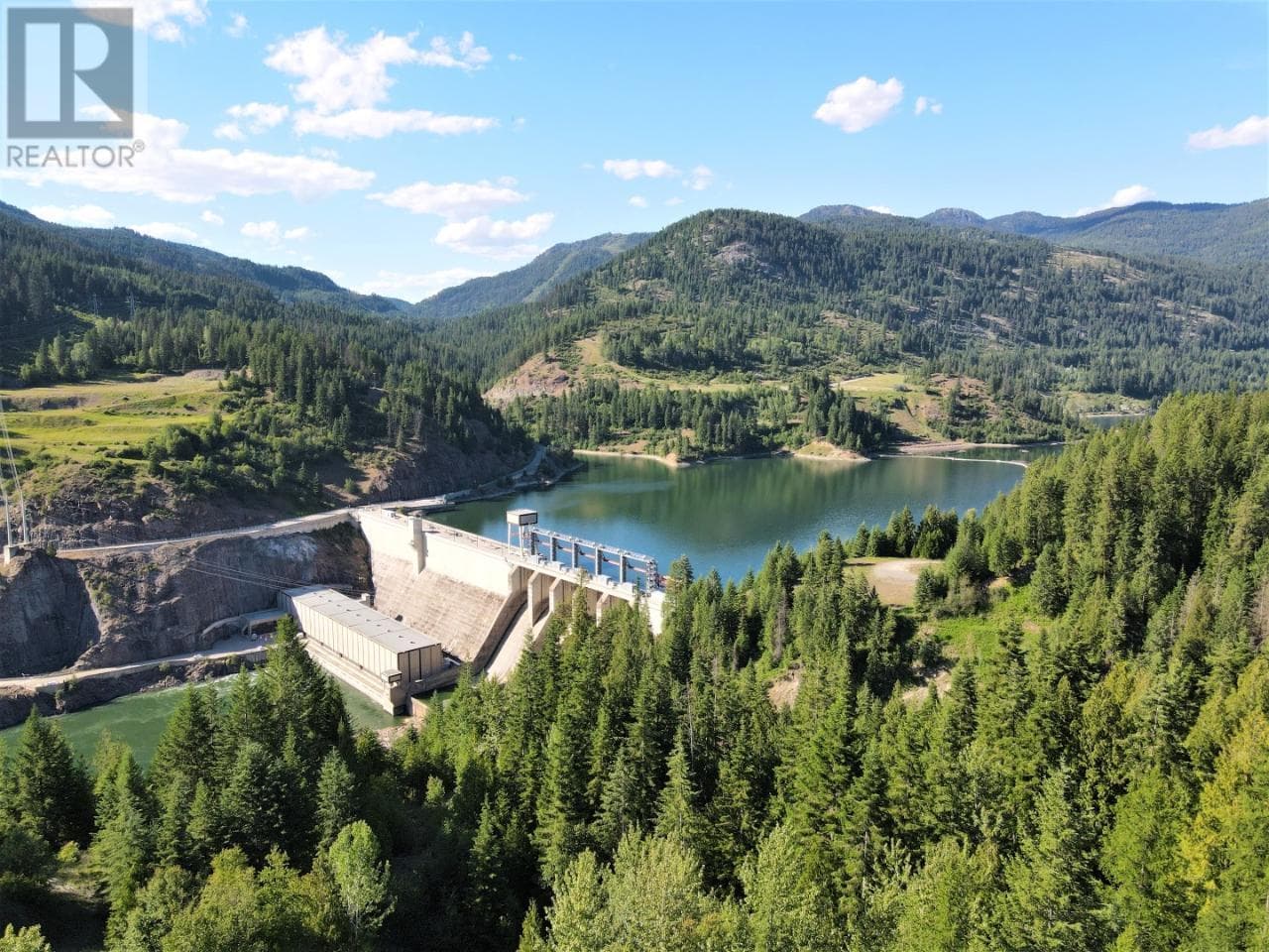 00 SEVEN MILE DAM Road — Fruitvale, British Columbia - Main photo