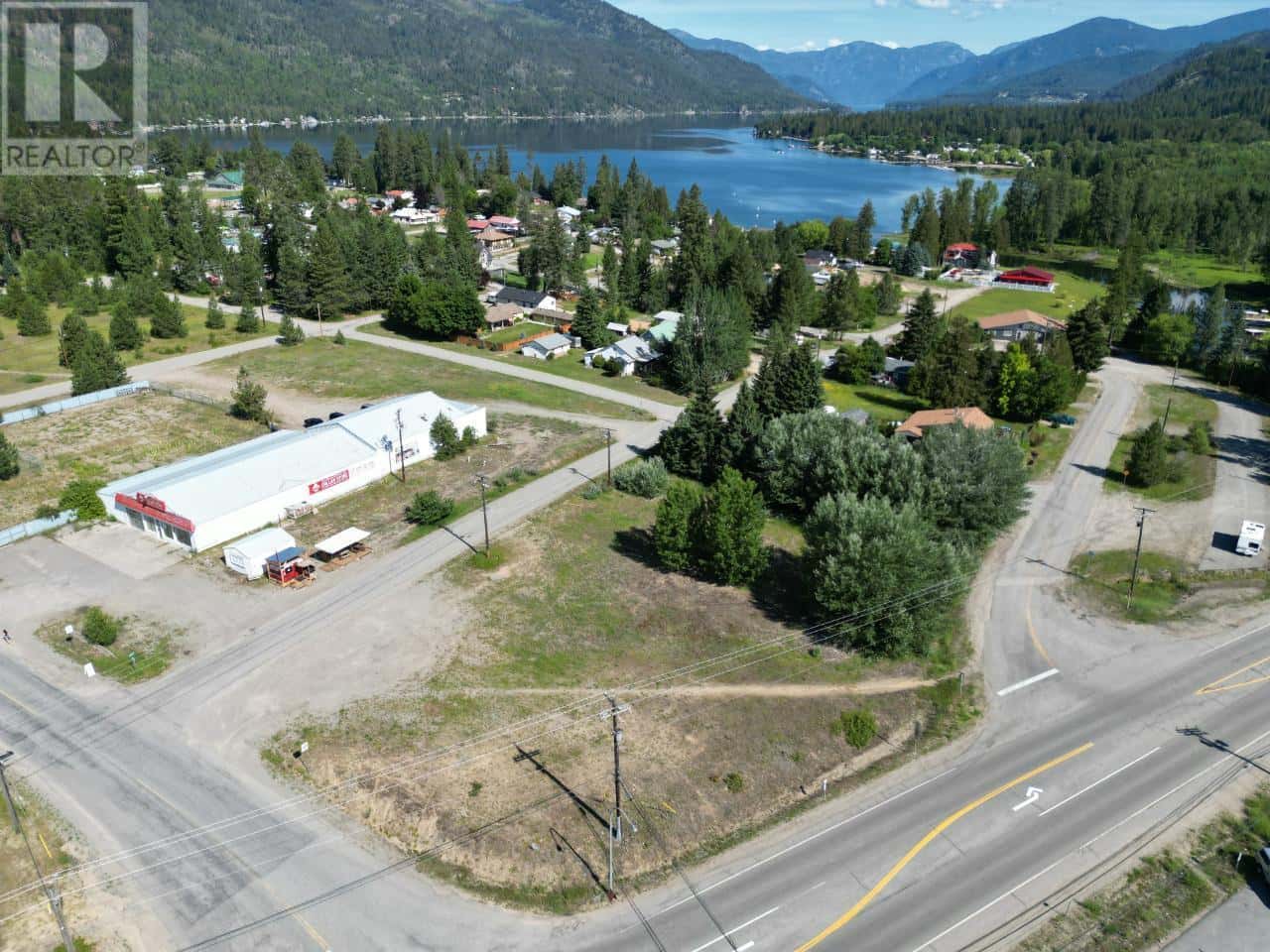 Lot 1 GRISWALD Road — Christina Lake, British Columbia - Photo 3 of 13