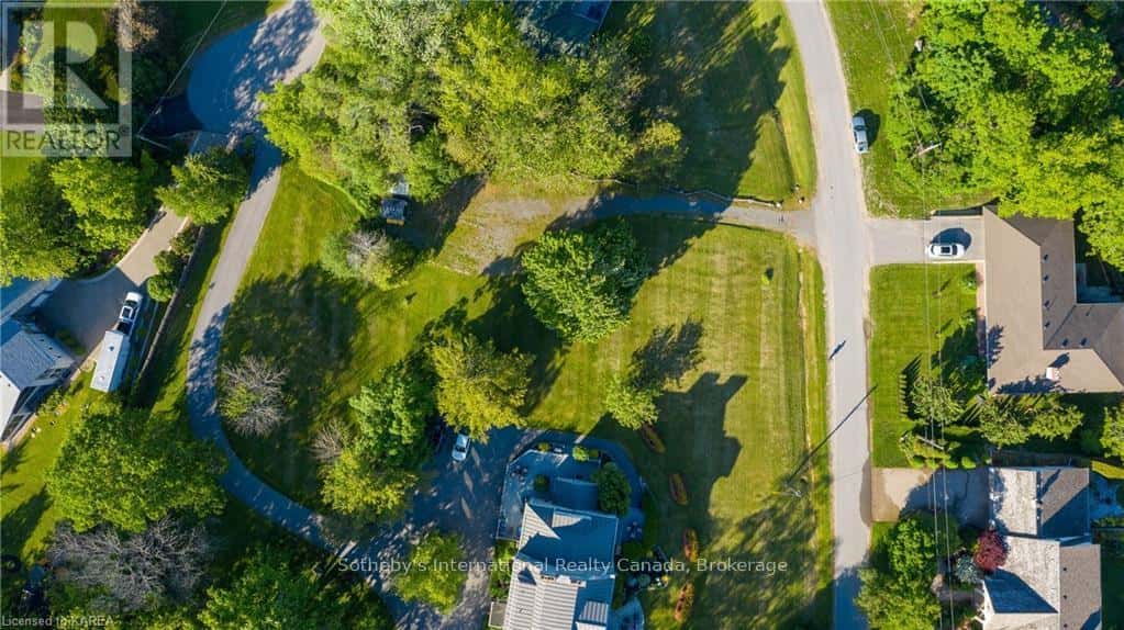 4 STARR PLACE — Kingston (Kingston East (Incl CFB Kingston)), Ontario - Photo 3 of 12