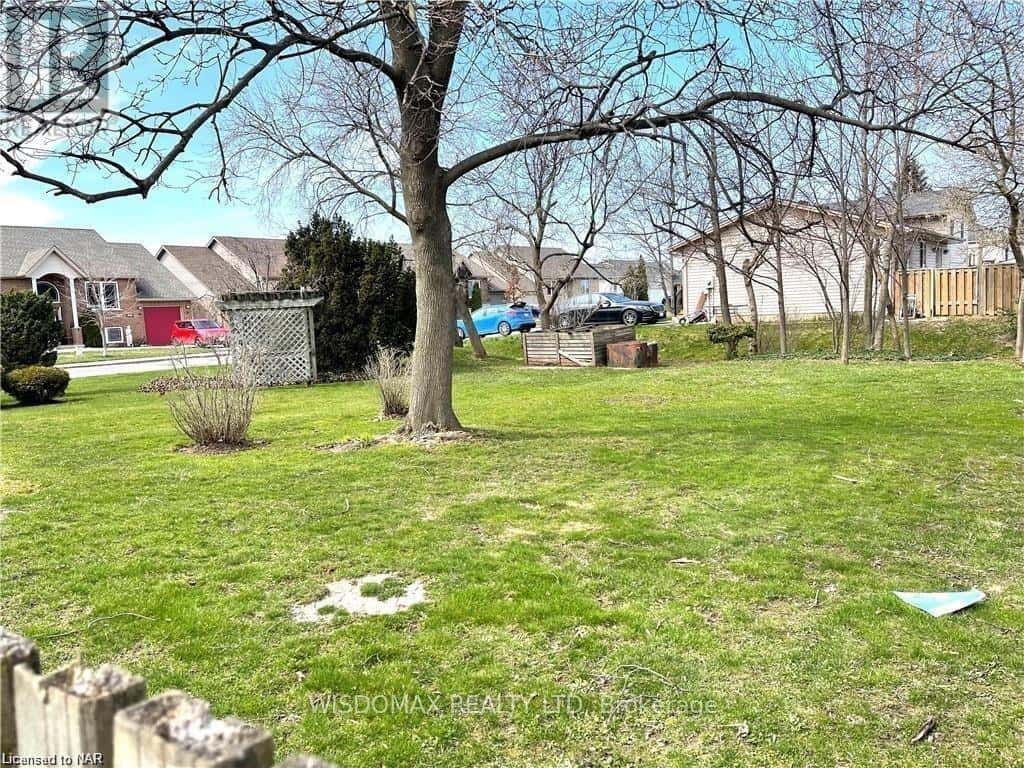 4758 PADDOCK TRAIL DRIVE — Niagara Falls (Ascot), Ontario - Photo 2 of 2