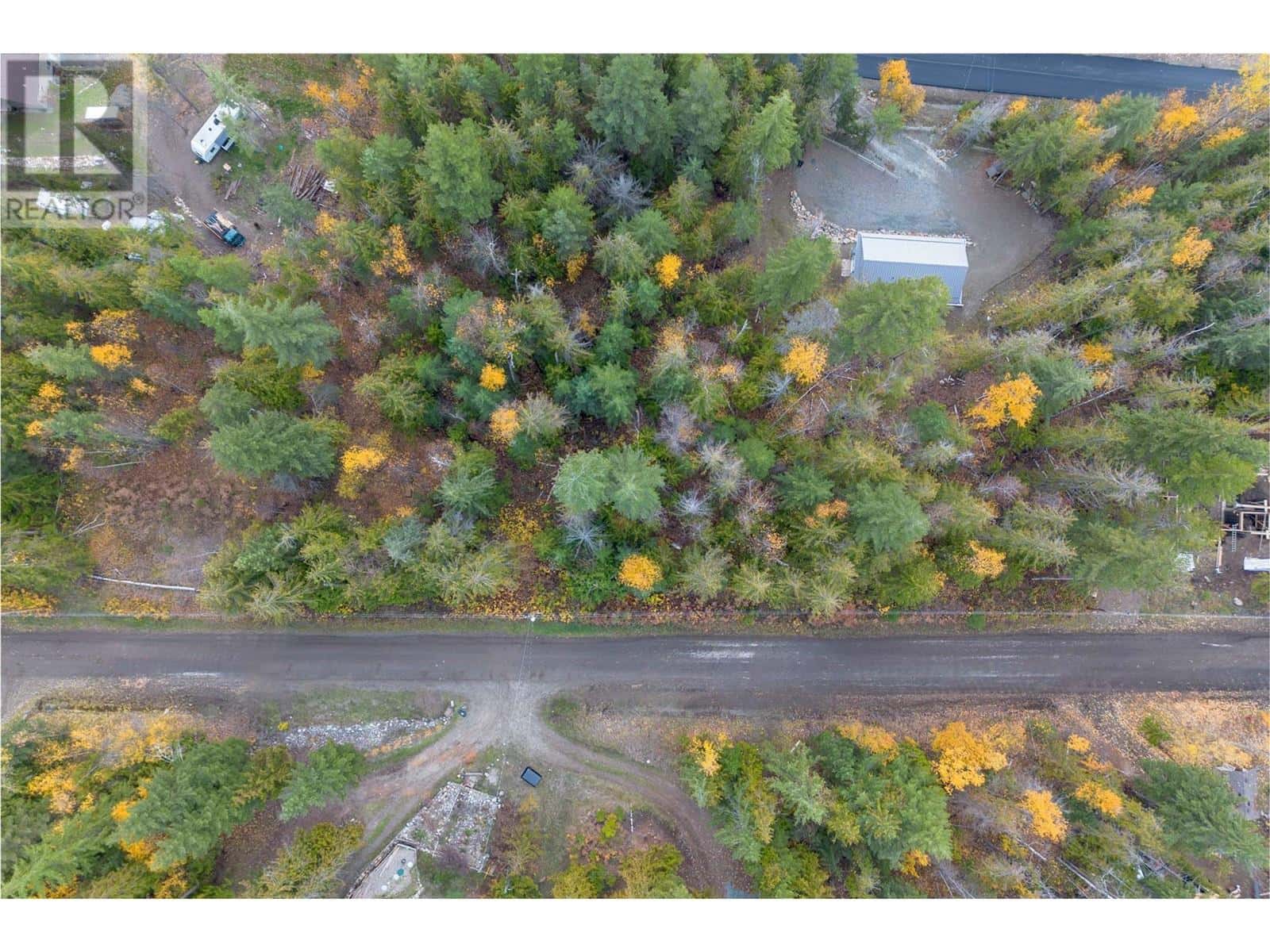 Lot 119 Crowfoot Drive — Anglemont, British Columbia - Photo 3 of 10