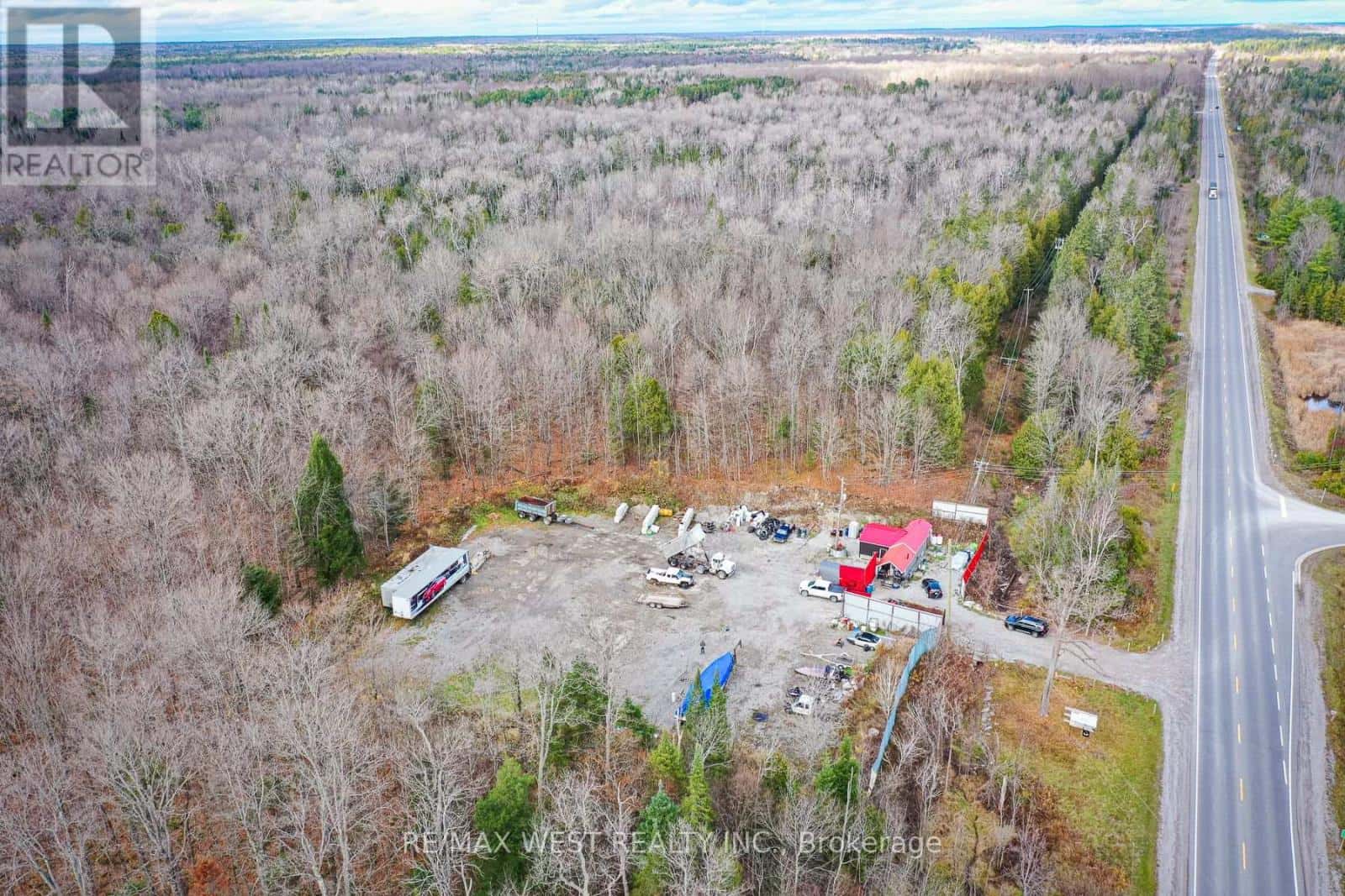 6343 HIGHWAY 35 — Kawartha Lakes (Somerville), Ontario - Photo 2 of 5