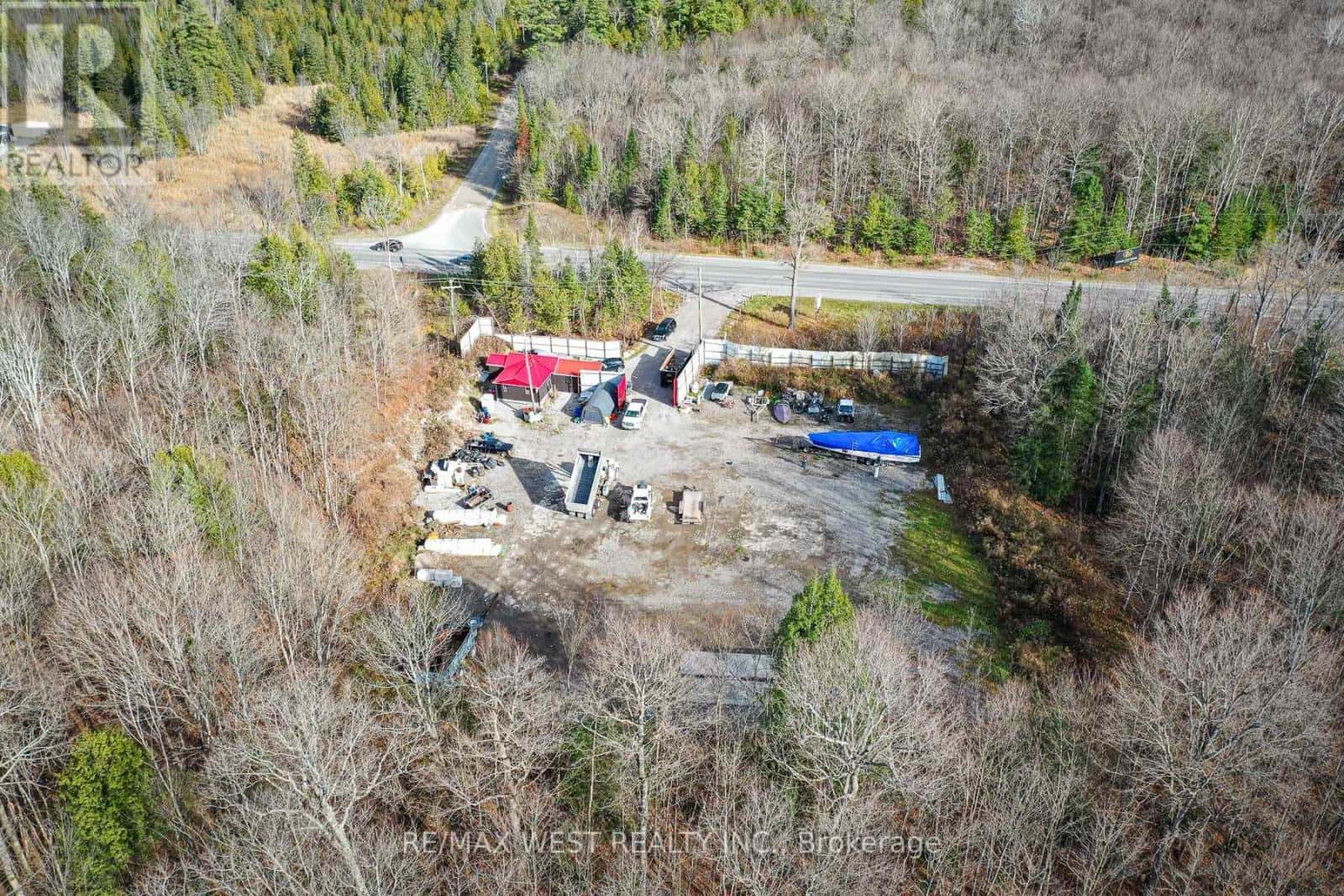 6343 HIGHWAY 35 — Kawartha Lakes (Somerville), Ontario - Photo 4 of 5