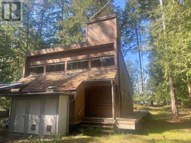 963 SPILSBURY DRIVE — Savary Island, British Columbia - Photo 5 of 16