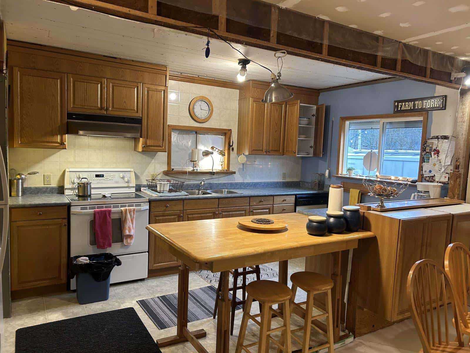 31229 DOUGLAS STREET, Yale "“ Dogwood Valley — Yale, British Columbia - Photo 3 of 5