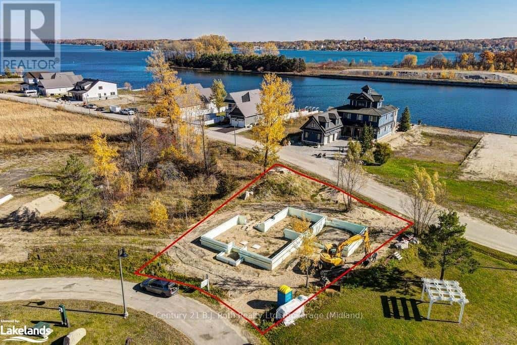 45 - 11 SWAN LANE — Tay (Port McNicoll), Ontario - Photo 2 of 14