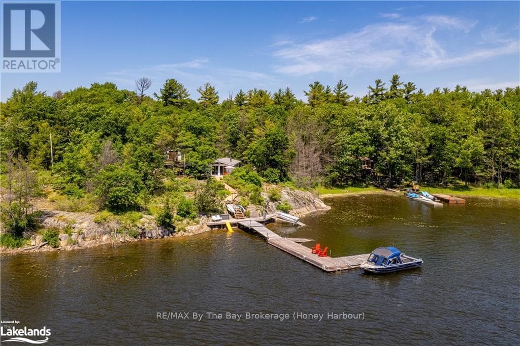6932 ISLAND 1810 / BONE ISLAND — Georgian Bay (Gibson), Ontario - Main photo