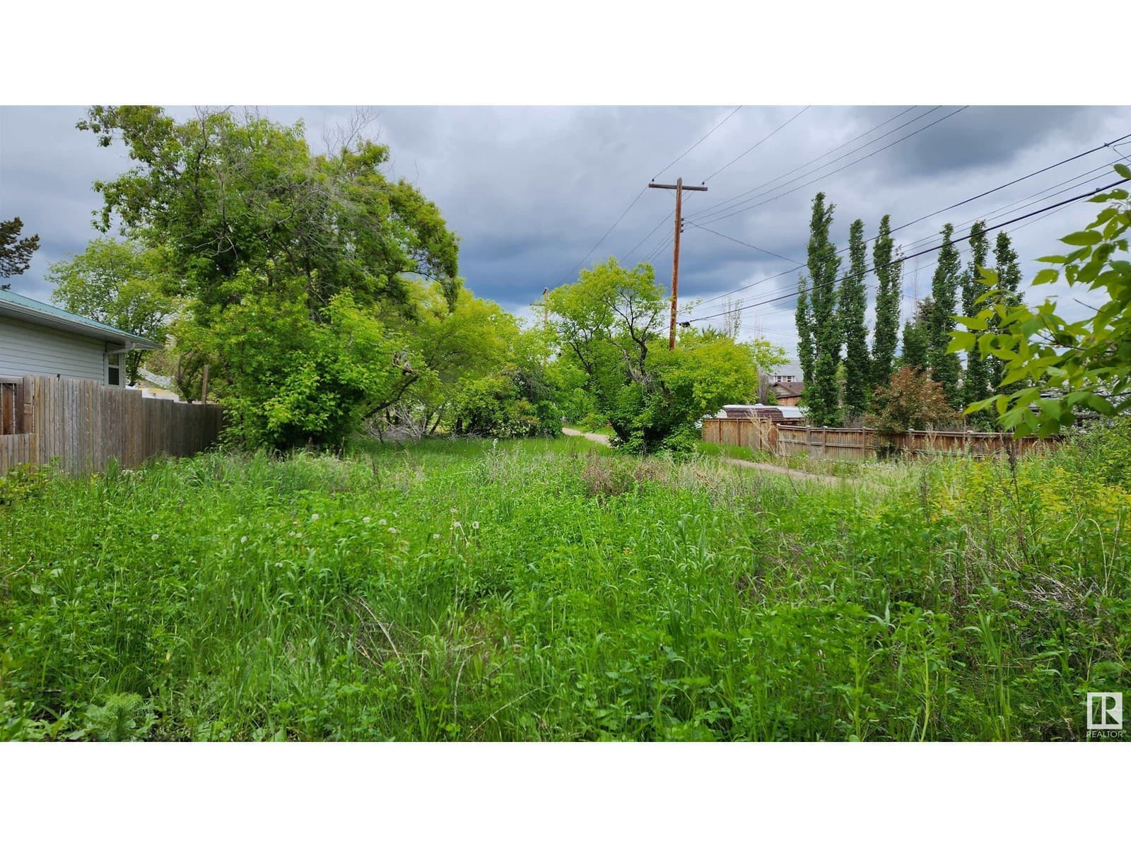 5114 51 AV — Elk Point, Alberta - Main photo