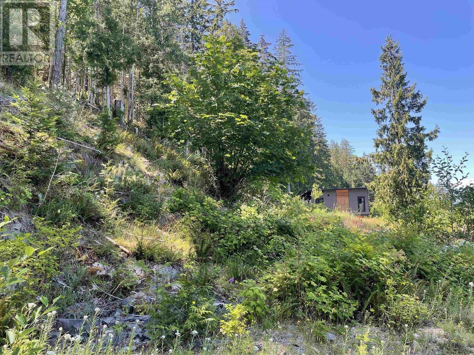 5232 CECIL HILL ROAD — Madeira Park, British Columbia - Photo 5 of 11