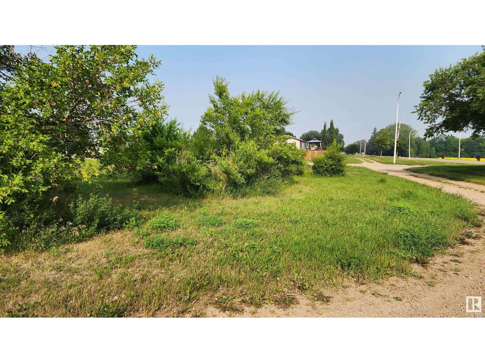 5002 55 ST — Elk Point, Alberta - Photo 2 of 5