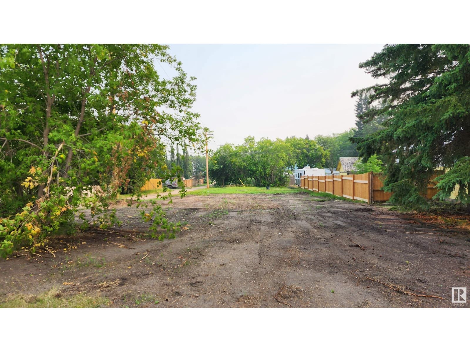 5113 52 AV — Elk Point, Alberta - Main photo