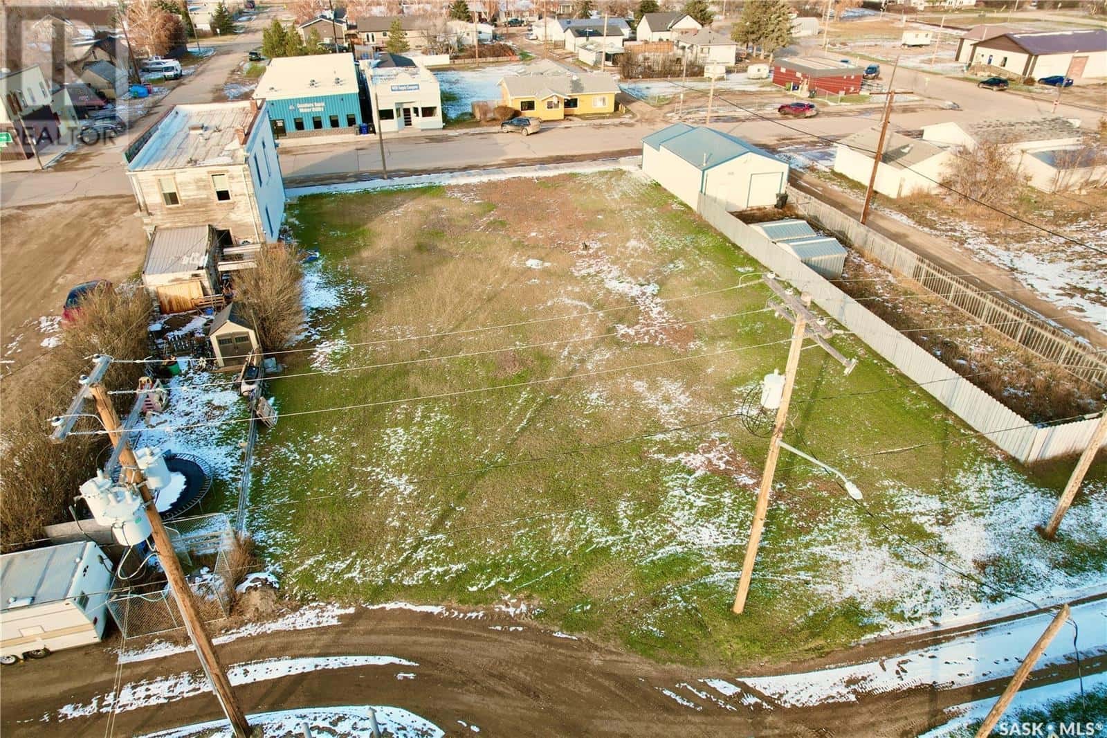 406 Second STREET — Dundurn, Saskatchewan - Photo 4 of 11