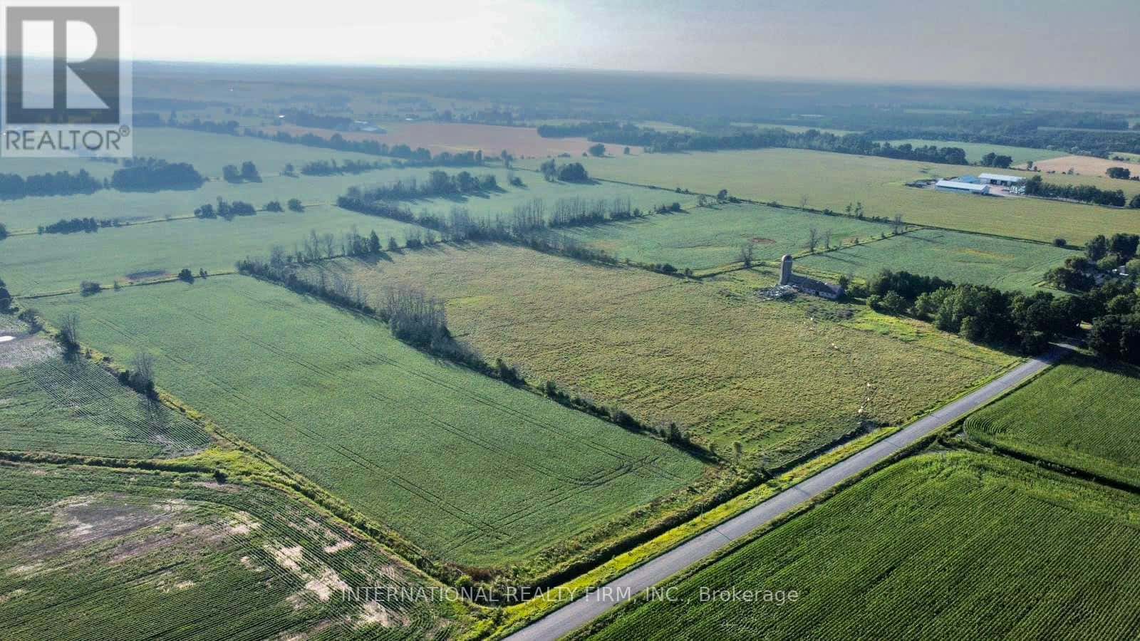 5944 10TH LINE — Essa, Ontario - Photo 2 of 26