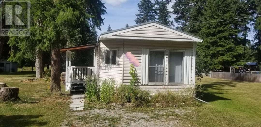 4381 MOUNTAIN Road — Barriere, British Columbia - Photo 4 of 7