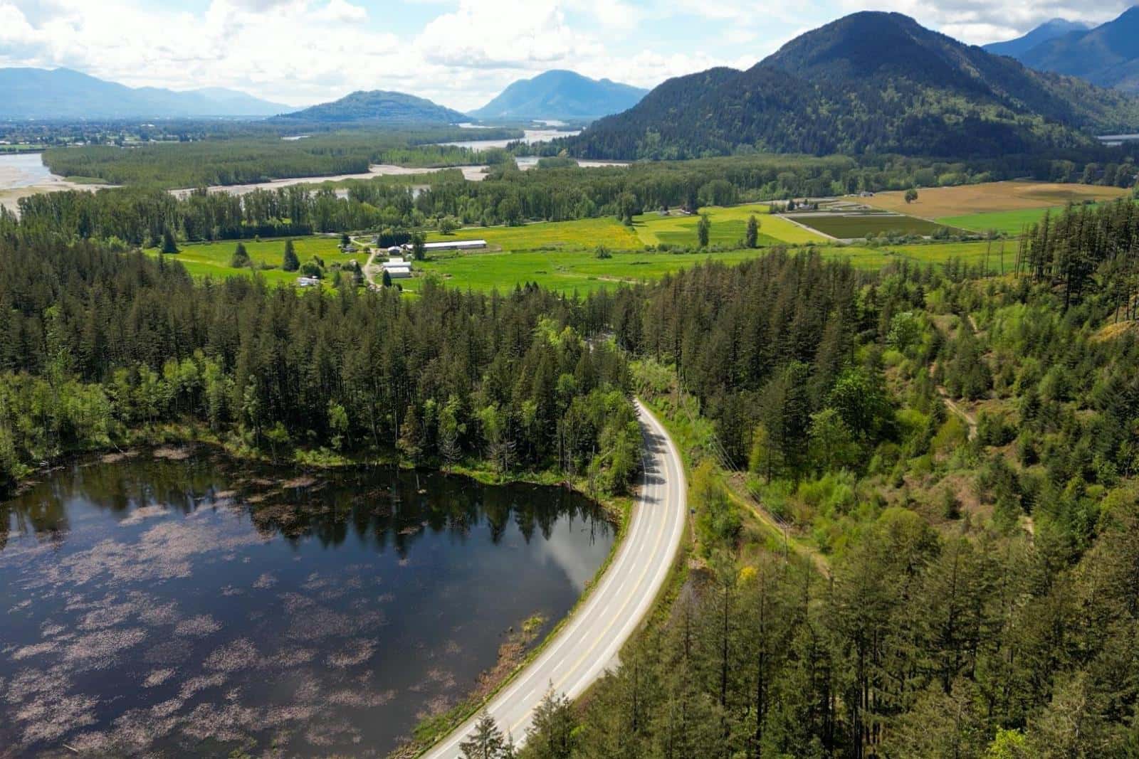 1724 LOUGHEED HIGHWAY, Mt Woodside — Agassiz, British Columbia - Photo 4 of 19