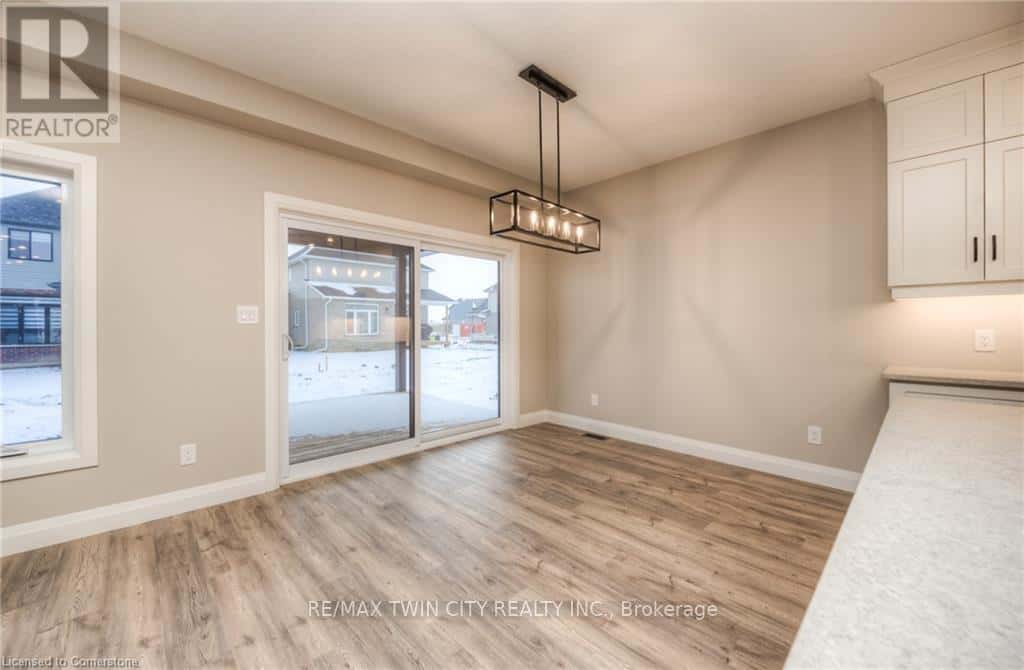 63 WEYMOUTH STREET — Woolwich, Ontario - Photo 5 of 28