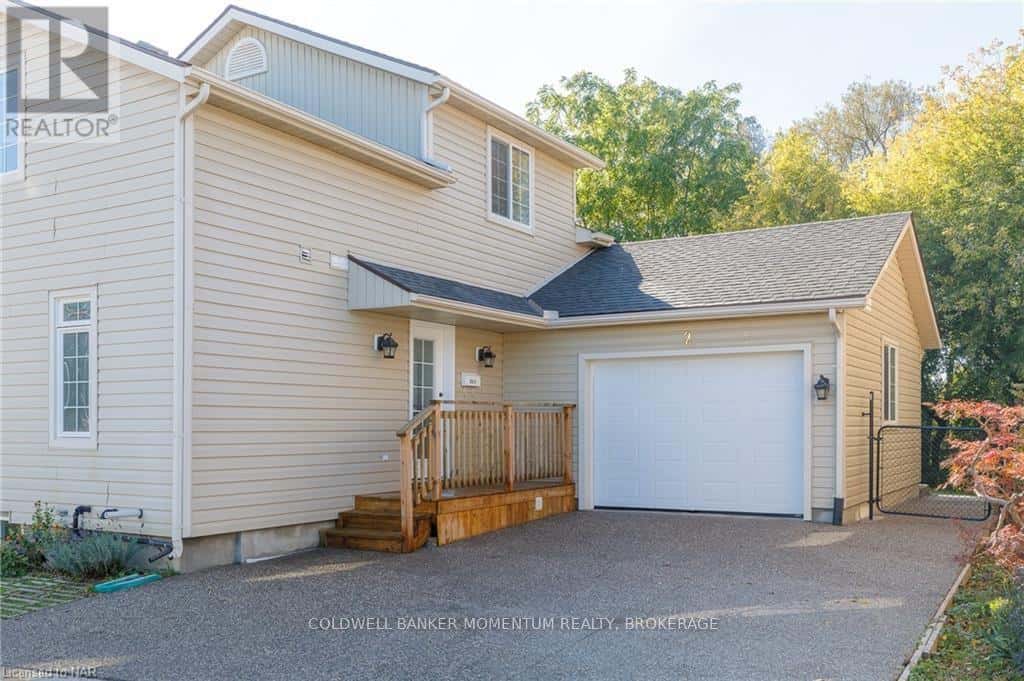 255A LAKESHORE ROAD — St. Catharines (Lakeshore), Ontario - Photo 3 of 40