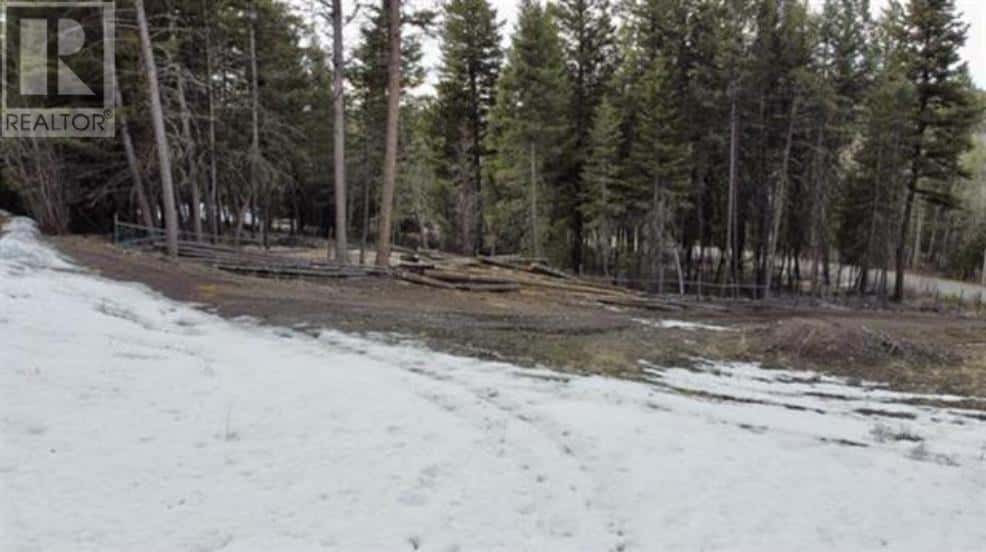 4969 SCOTT ROAD — 108 Mile Ranch, British Columbia - Photo 2 of 20