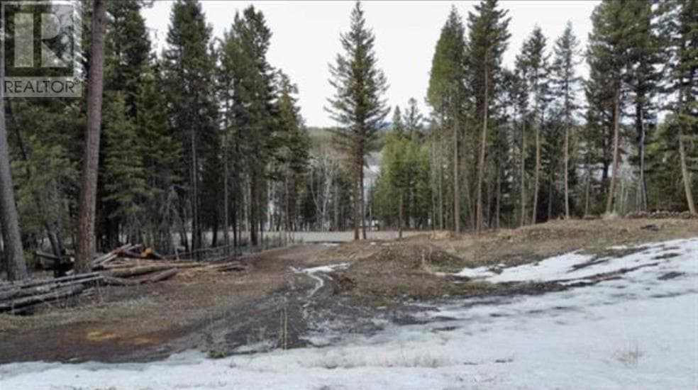 4969 SCOTT ROAD — 108 Mile Ranch, British Columbia - Main photo