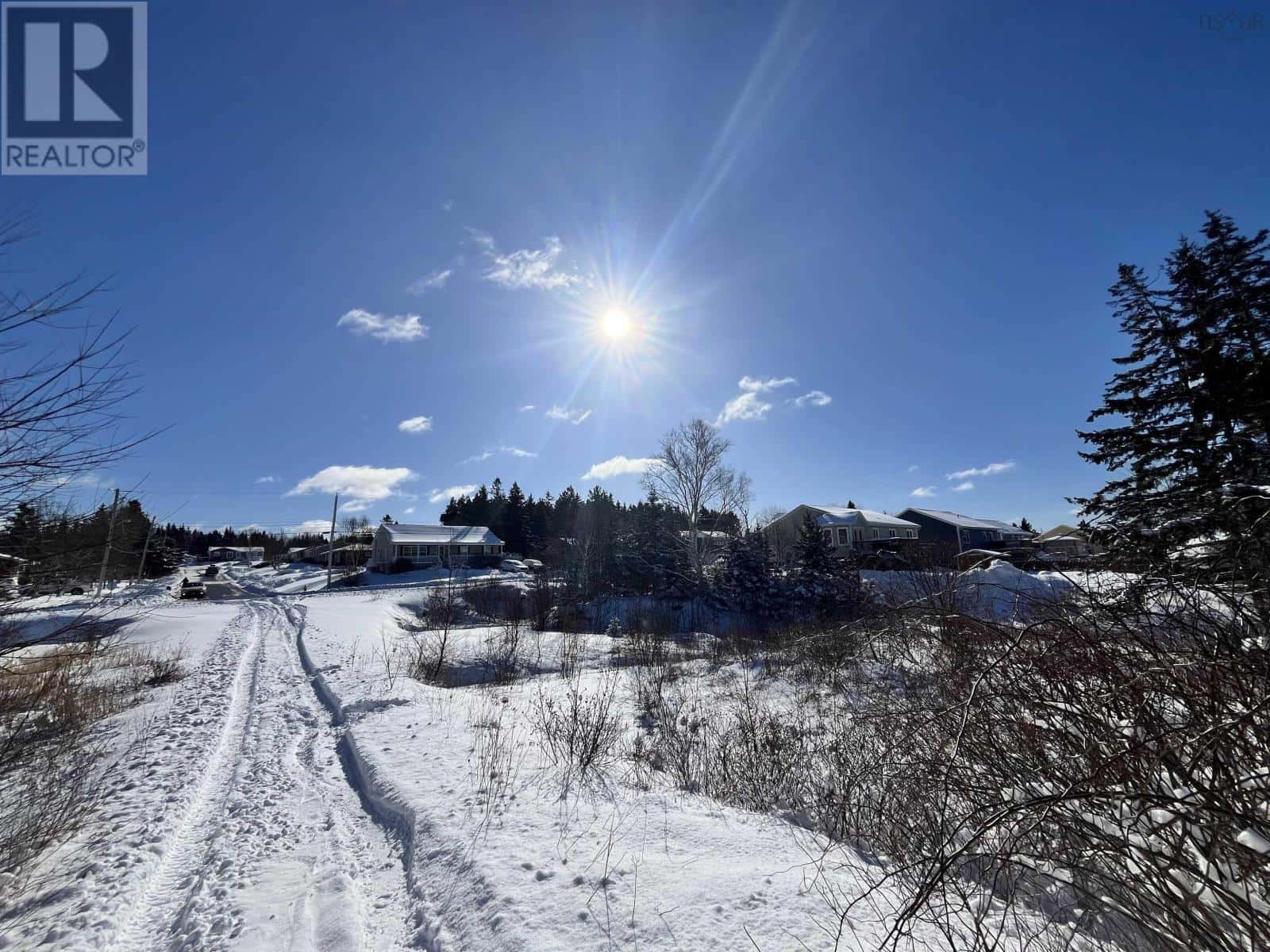 7 Hilltop Drive — Port Hastings, Nova Scotia - Photo 4 of 6