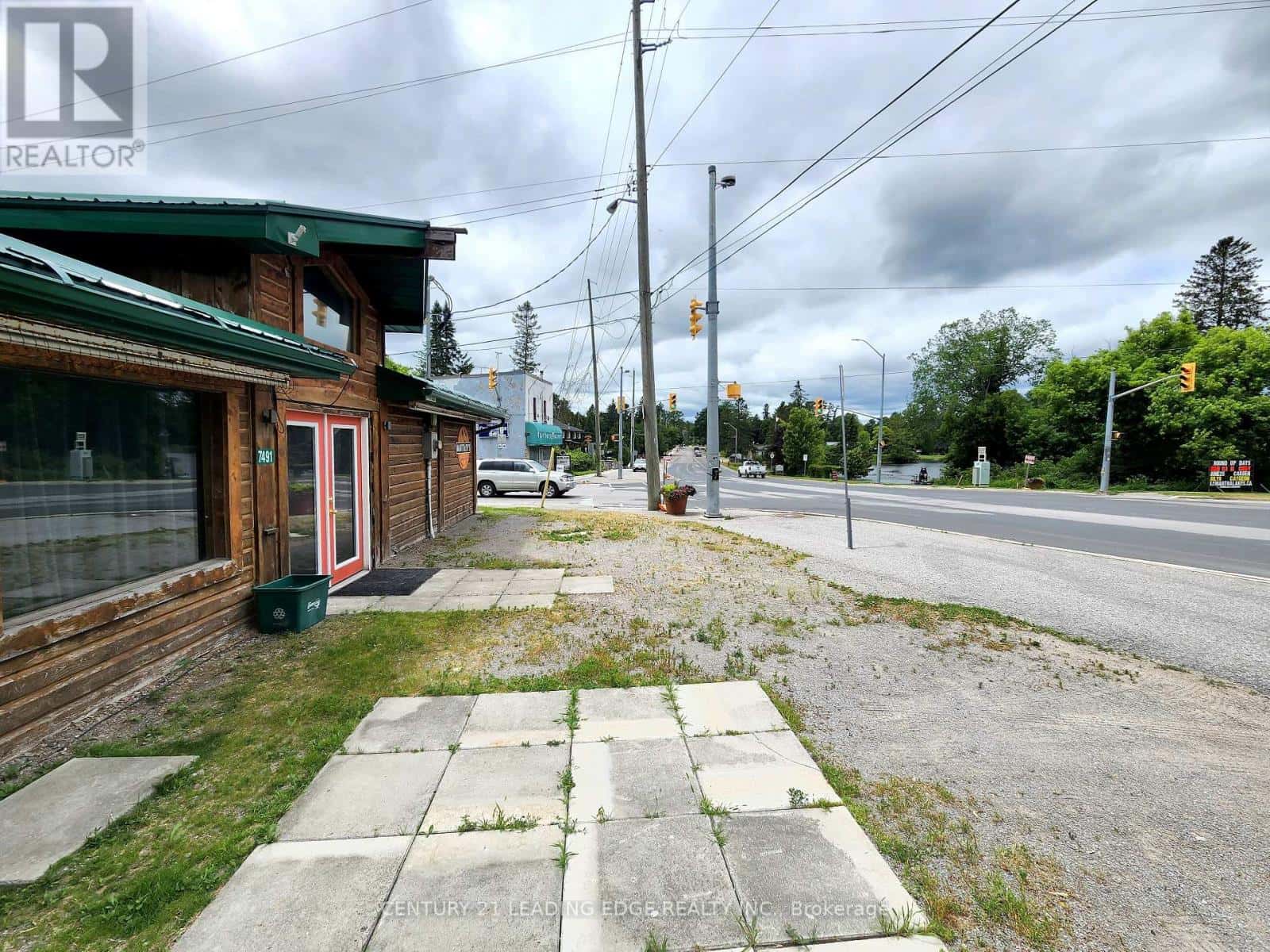 7491 HIGHWAY 35 — Kawartha Lakes (Laxton/Digby/Longford), Ontario - Photo 4 of 14