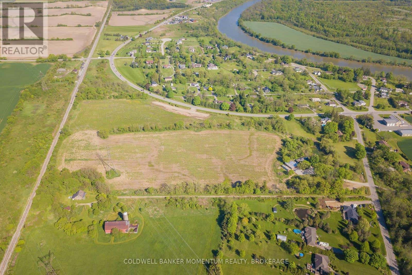 520 OLD ONONDAGA ROAD E — Brant (Brantford Twp), Ontario - Photo 5 of 8