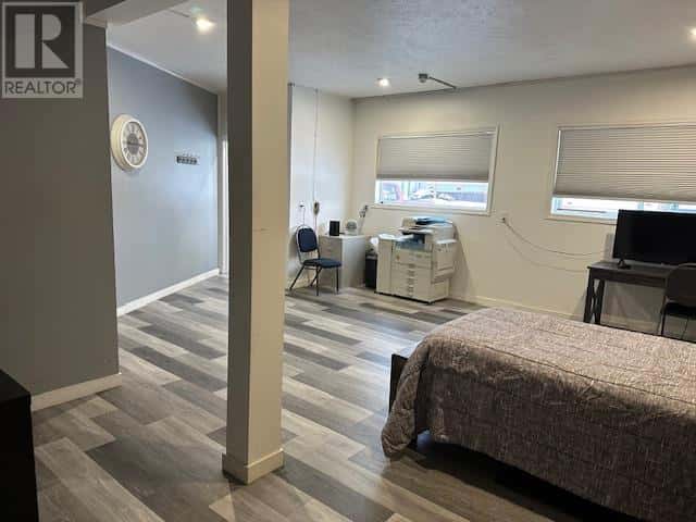 5014 HWY 2 — Pouce Coupe, British Columbia - Photo 2 of 25