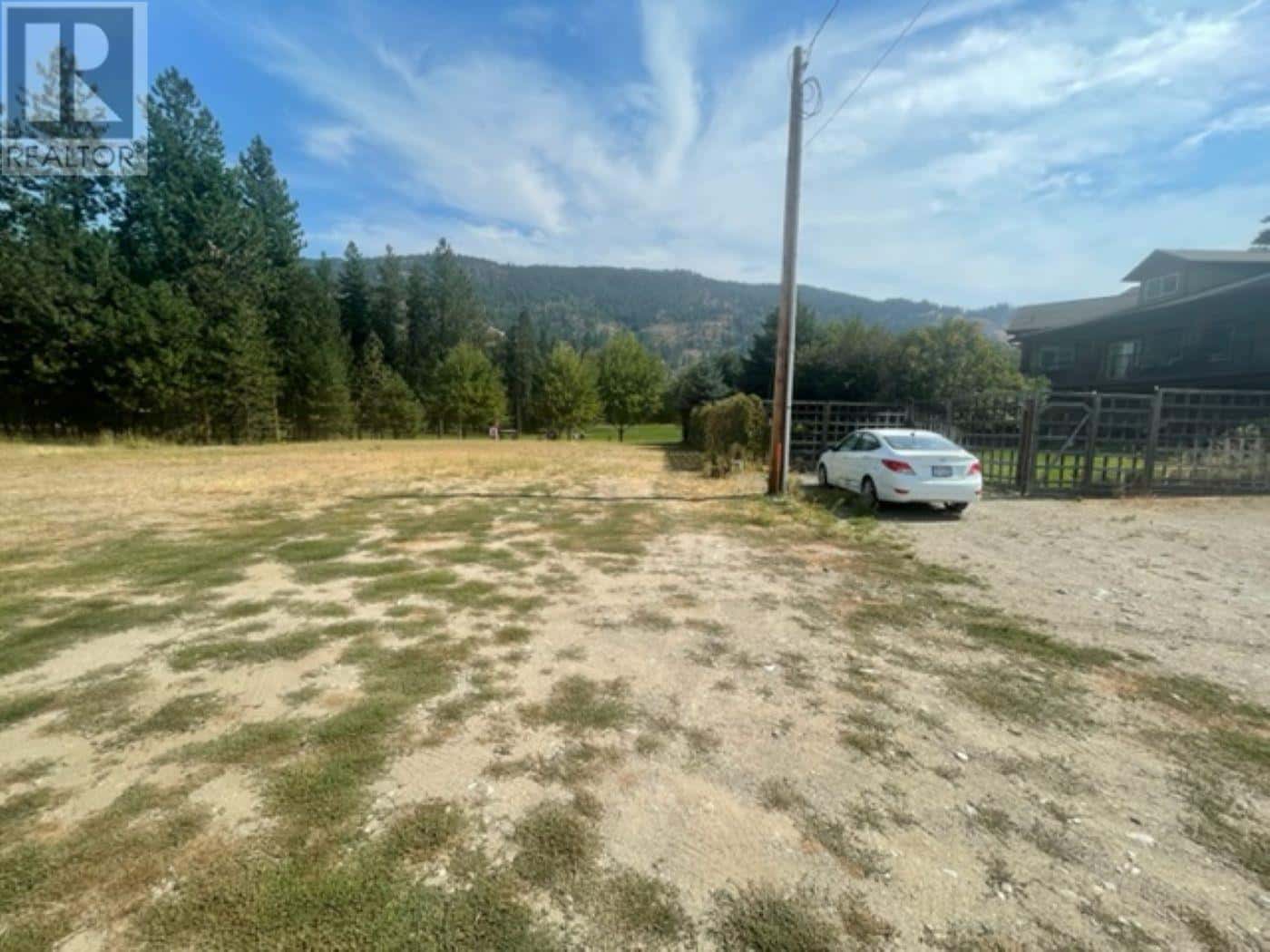 Lots 1 - 6 Central Avenue — Christina Lake, British Columbia - Photo 5 of 13