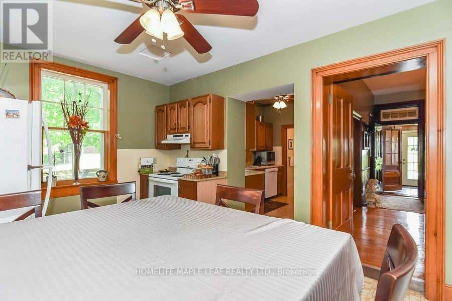 4162 HIGHWAY 6 ROAD — Puslinch, Ontario - Photo 4 of 17