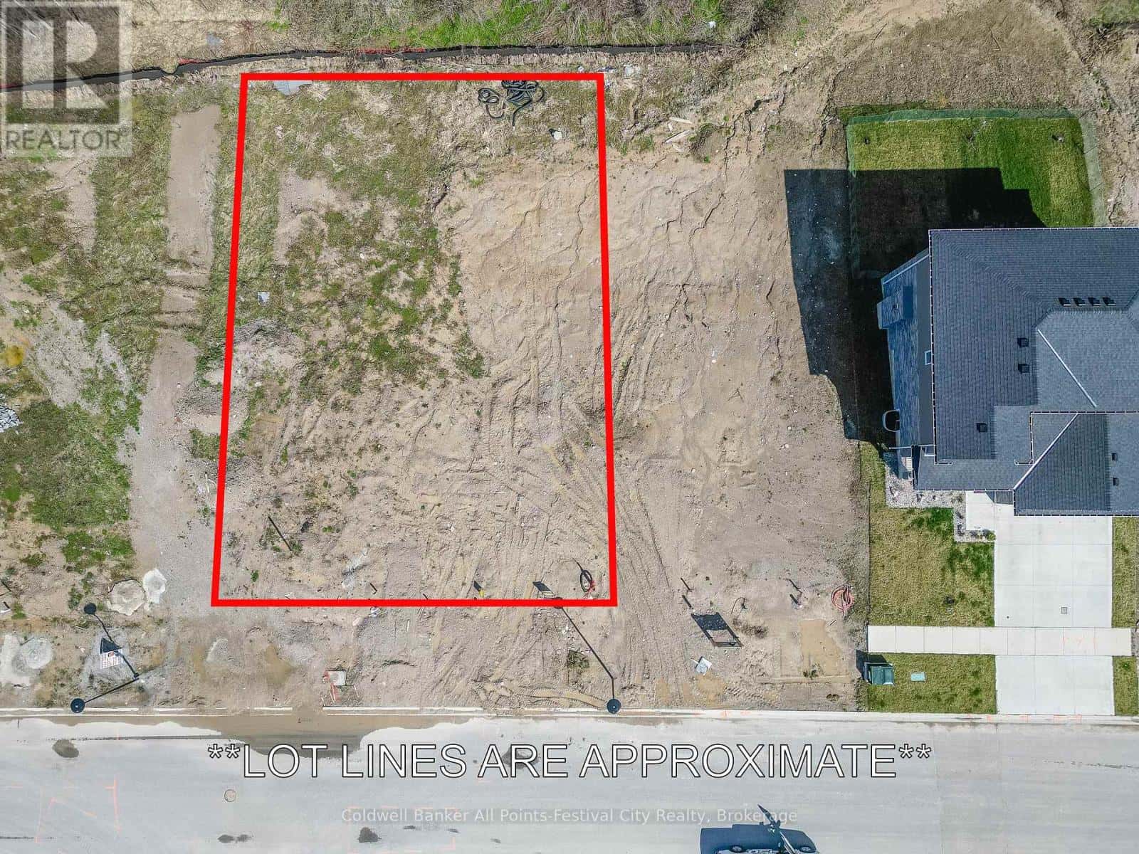 62 GREENE STREET — South Huron (Exeter), Ontario - Photo 5 of 7