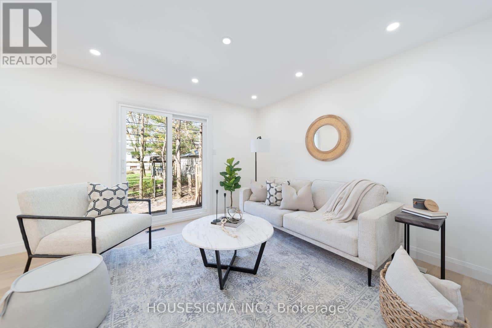 27 - 207 BOULLEE STREET — London East (East C), Ontario - Photo 5 of 39