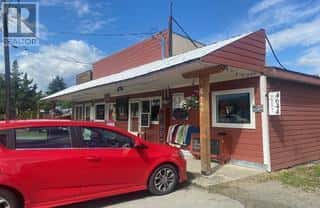 4646 Barriere Town Road — Barriere, British Columbia - Photo 3 of 21