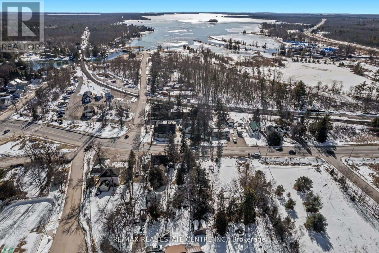 8299 COUNTY ROAD 169 — Severn (Washago), Ontario - Photo 5 of 11