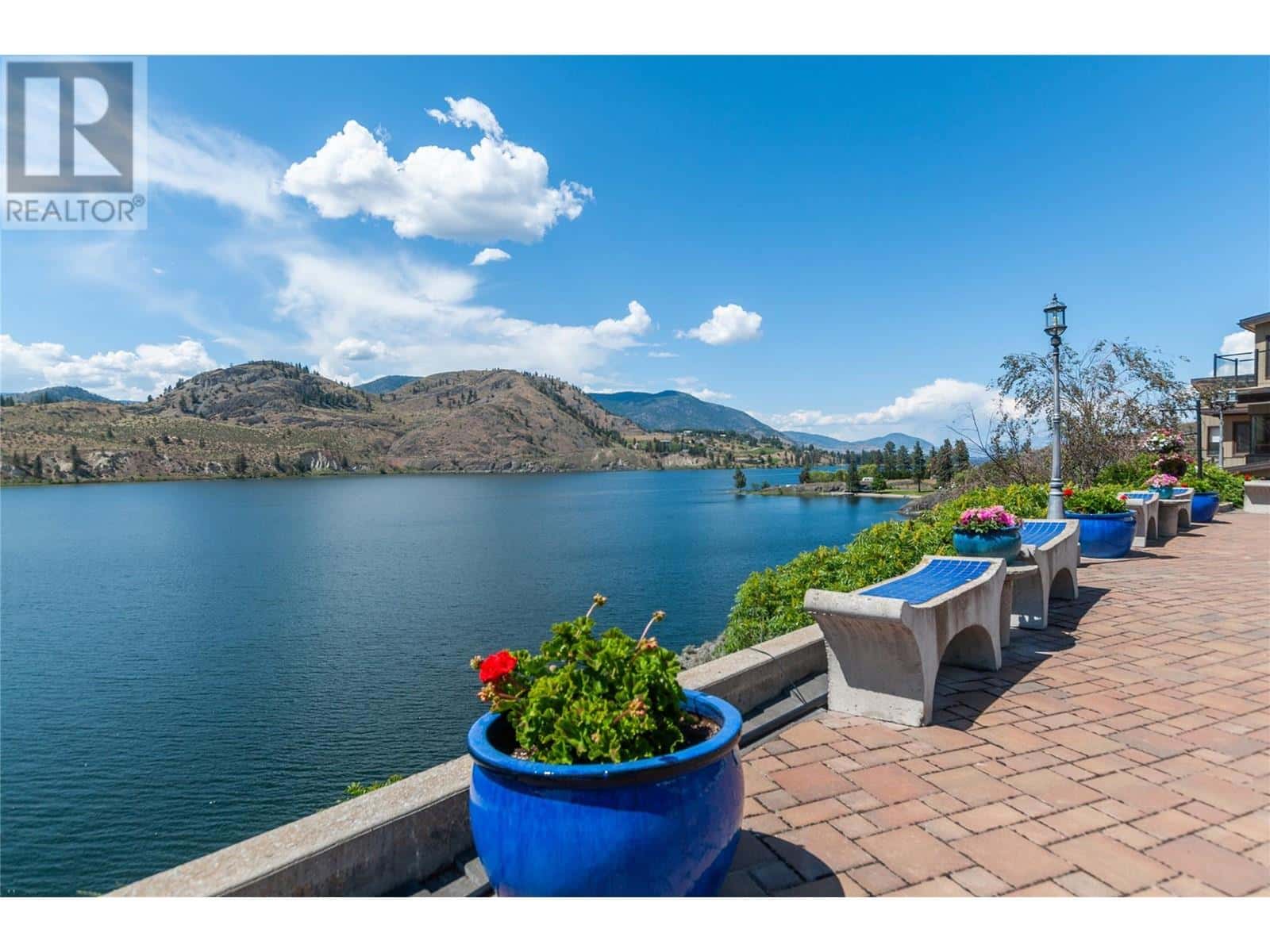 264 Eastside Road — Okanagan Falls, British Columbia - Photo 4 of 65