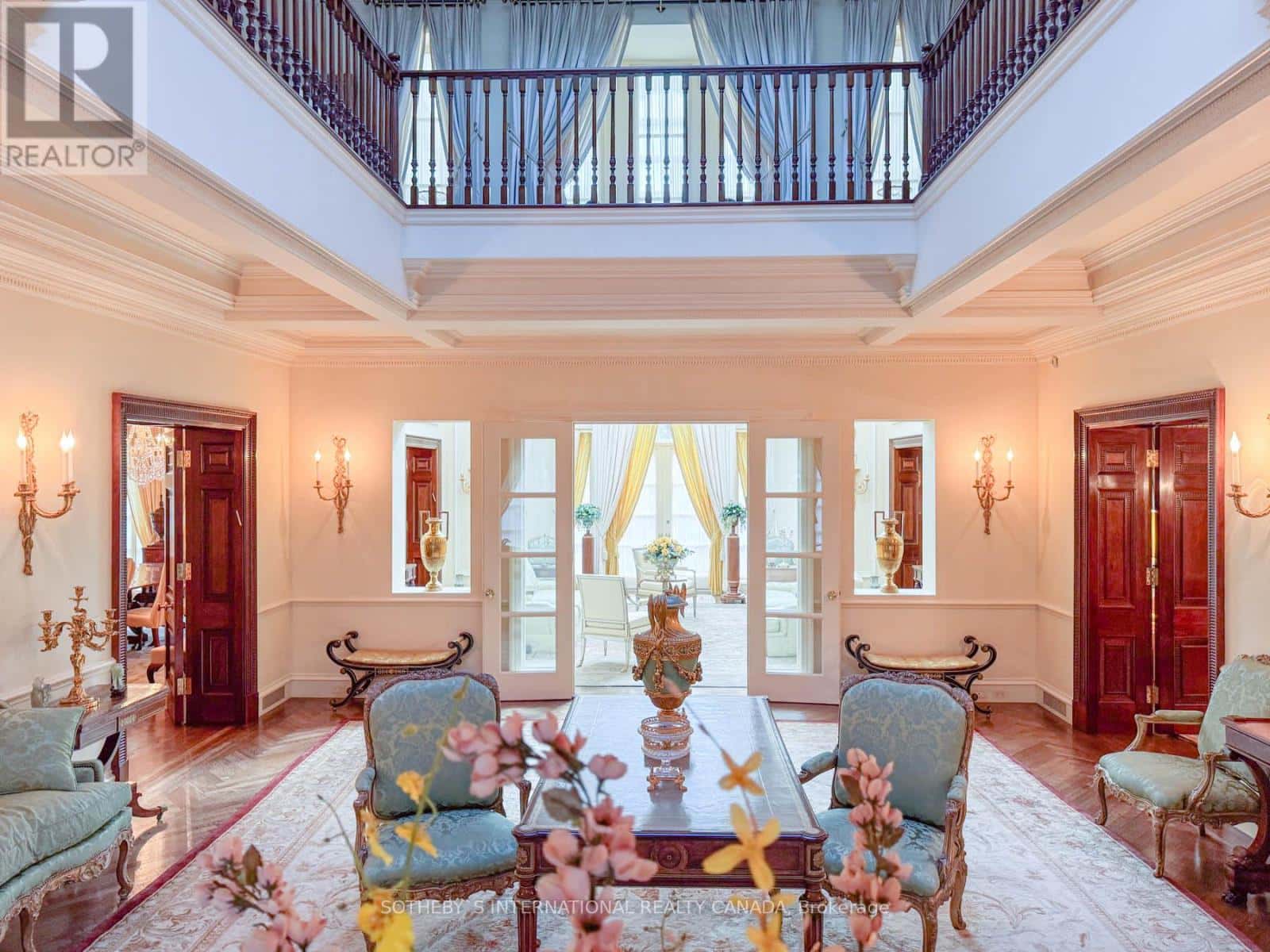 241 STRATHALLAN WOOD — Toronto (Bedford Park-Nortown), Ontario - Photo 5 of 46