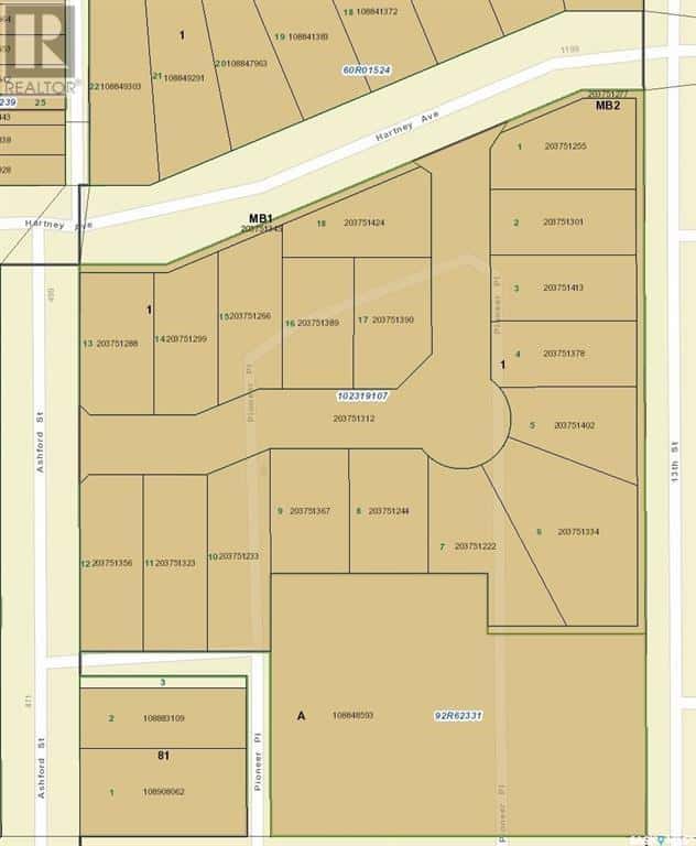 20 Kenney CRESCENT — Weyburn, Saskatchewan - Photo 4 of 4