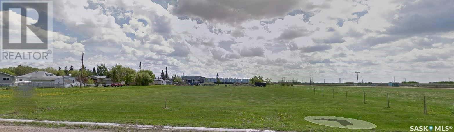 502 103rd AVENUE — Tisdale, Saskatchewan - Photo 2 of 6