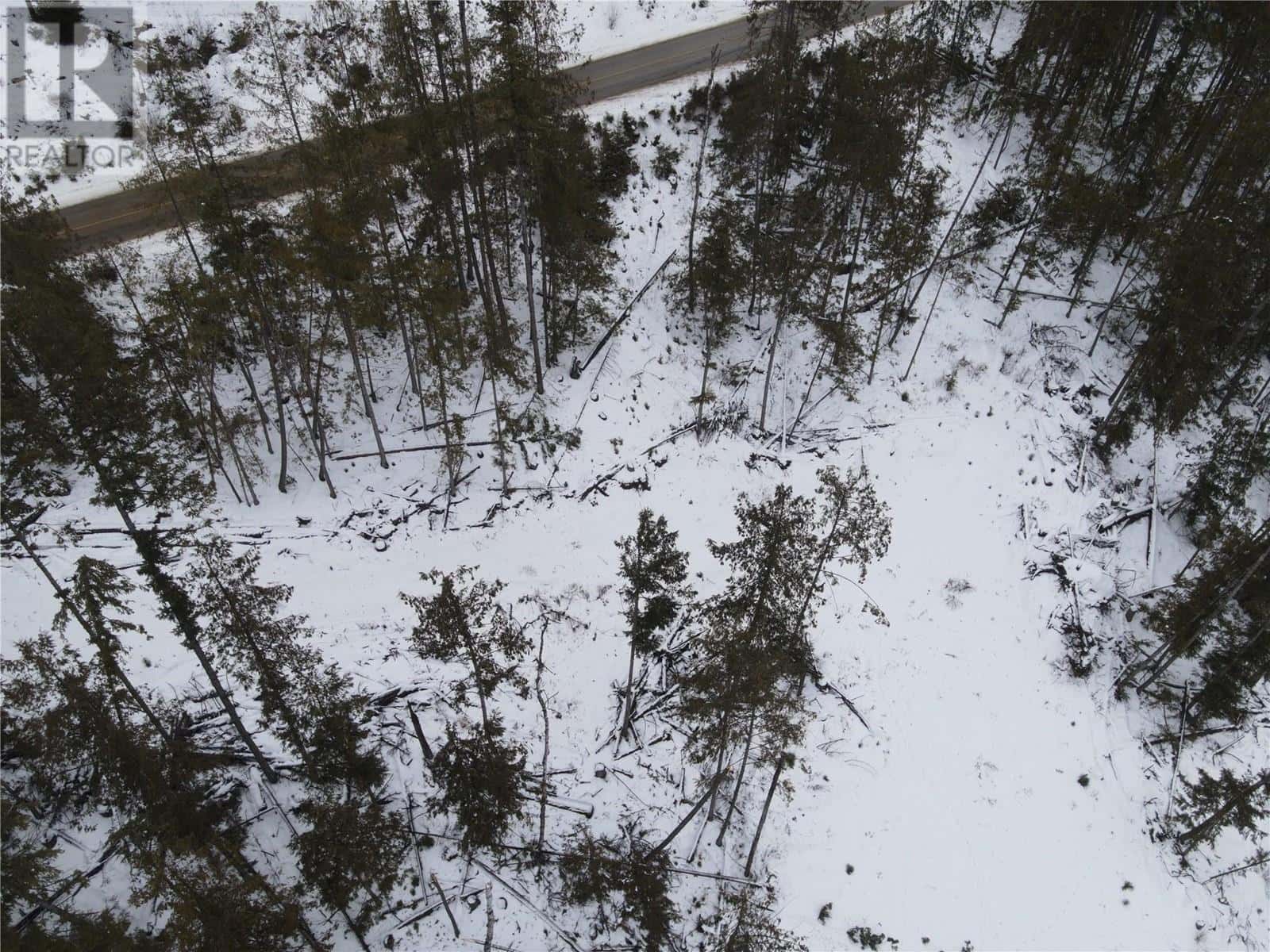 503 Riondel Road — Riondel, British Columbia - Photo 3 of 8