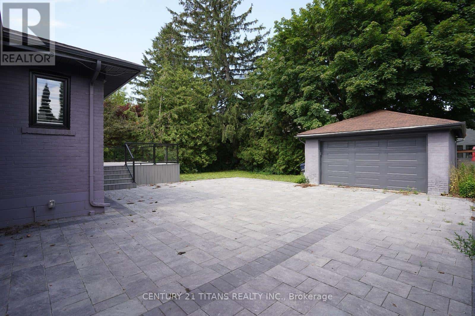 40 HILL CRESCENT — Toronto (Scarborough Village), Ontario - Photo 2 of 30